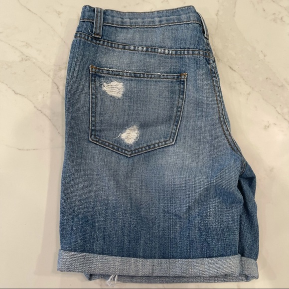 LF Era of Chaos distressed jean shorts - Picture 5 of 16